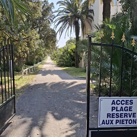 Chez Bella *